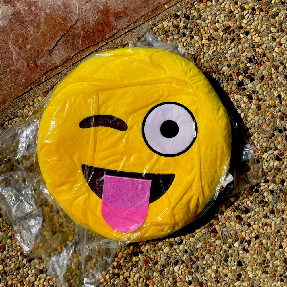 Emoji Tongue Face Emoticon Cushion Stuffed Pillow